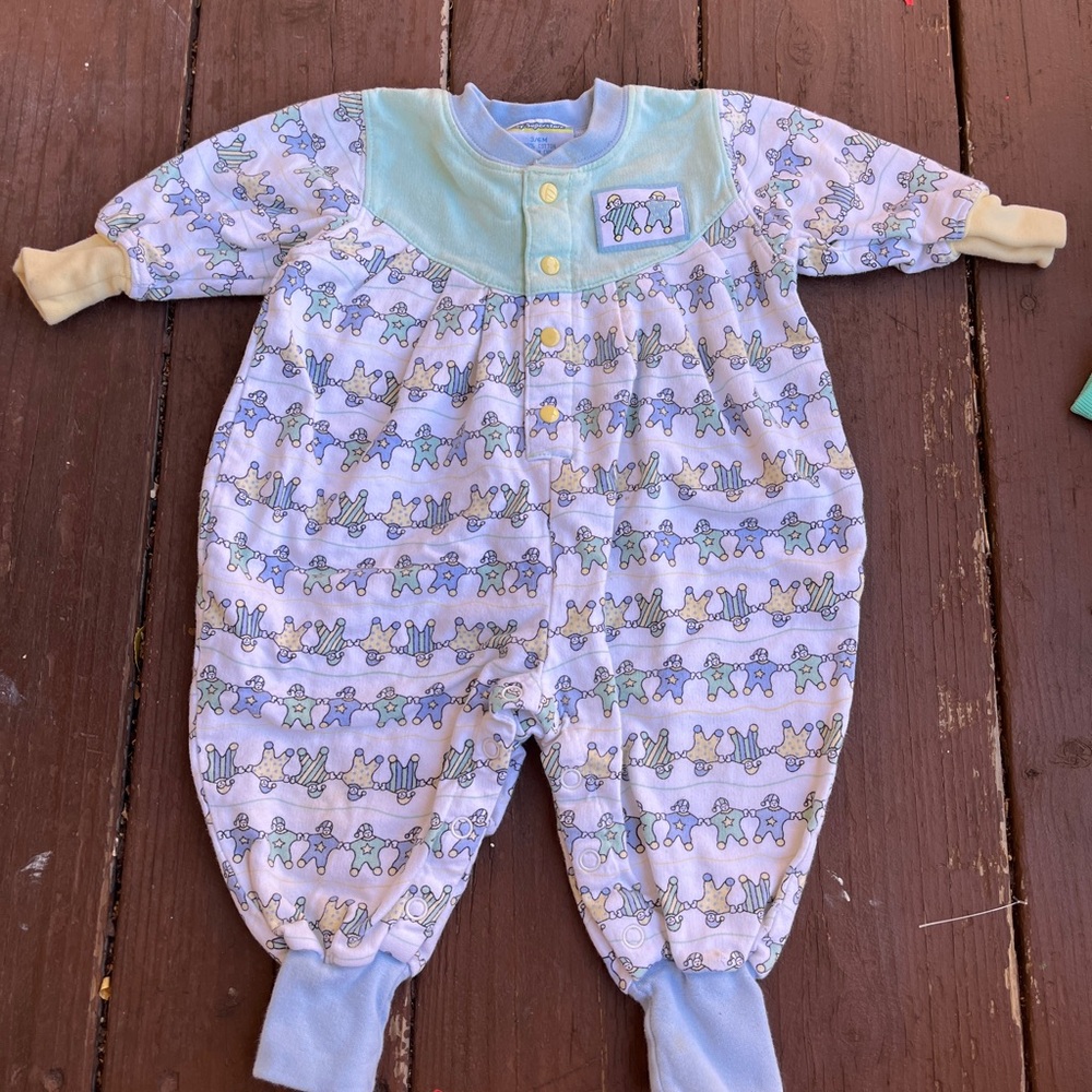 NOT FOR SALE Vintage 90s baby romper with clown print